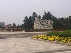 -上海市龙华烈士陵园