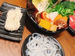 -呷哺呷哺 小火锅 (浦东新欧尚超市店)