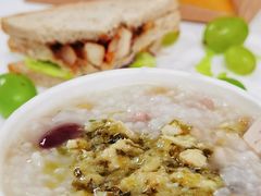 -麦当劳(银泰城店)