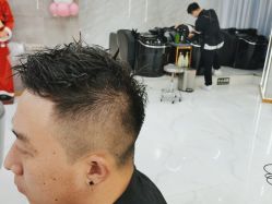点击看大图 -5M HAIR SALON
