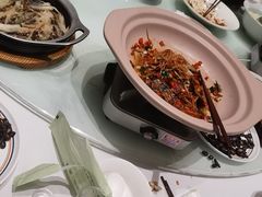-湘阅•威海海鲜•湖南味道(华宝店)