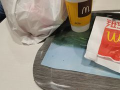 -麦当劳(湖光北街店)