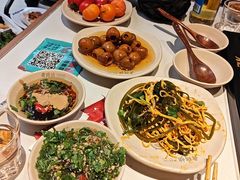 -老牌坊云南鱼豆花火锅(哈西万达店)