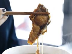 爆鱼焖肉面-美味斋(西北街店)