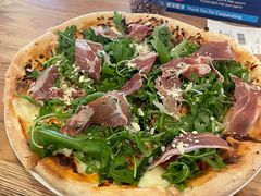 -城市大道红炉披萨烘焙坊