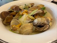 -赶海部落海鲜城(海阳路店)