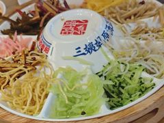 -怪噜范·老贵阳街头名小吃(鸿通城店)