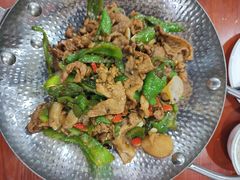-湖南人家湘菜馆(镇江路店)