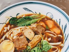 -康师傅私房牛肉面(马泉营奥莱店)