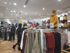 -优衣库(哈尔滨乐松广场店)