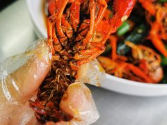 -龙巢盱眙龙虾·鸡煲·烧烤宵夜(坪洲店)