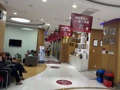 -雅悦齿科(顾村公园店)