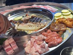 -哈哈碳都·牛肋条无限自助烤肉(宝龙店)