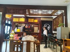 -海荣锅贴馆(白桦林居店)