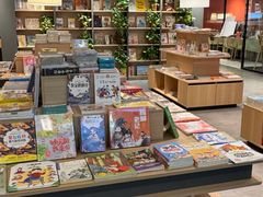 -魔方城市书房(中街益田店)