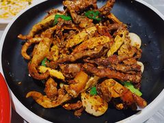 阴辣椒炒鸡杂-华仔龙虾(永乐路总店)