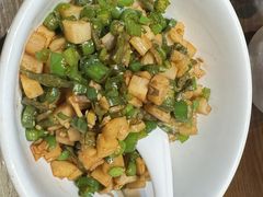 -味上湘菜馆(岳麓山店)