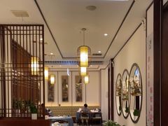 -千滋百味·醉江澜花园餐厅(街道口店)