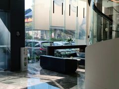-深圳龙华大浪商业中心亚朵X酒店
