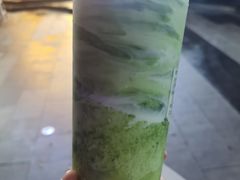 羽衣甘蓝牛油果酸奶-吴山山·椰子酸奶(天河南店)
