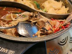 -阿瓦山寨·湘菜现炒·剁椒鱼头王(咸阳总店)