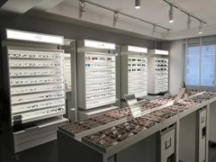 -目艮眼镜SHOWROOM(品牌集合店)