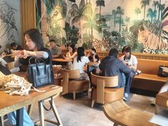 -星巴克(杭州临平万达广场店)