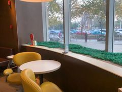 -麦当劳(南京路2店)