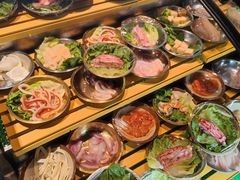 -尚品海鲜肥牛自助火锅(湖明店)