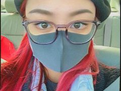 -黄益静眼镜行