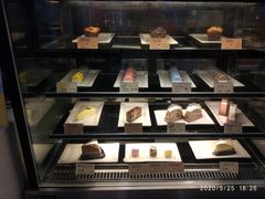 面包甜点陈列柜-麦当劳(百利广场店)