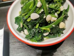 -顺溜·手工刀削面·黑金店(铜锣湾店)