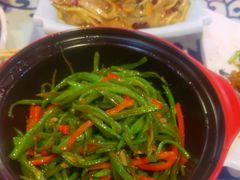砂锅焗豆角丝-满园春饼(美乐城店)