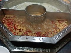 -佬土鹅肠火锅(扬中步行街店)