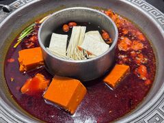 -晓宇重庆火锅(龙首店)