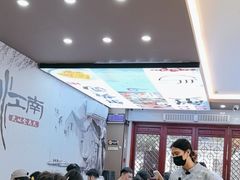 -百年老字号·观振兴蟹黄面·三虾面·苏式面(观前街富仁坊巷店)