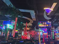 -路边边.炒菜烧烤.音乐餐厅(良乡长虹店)