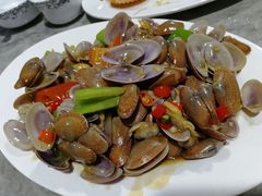 -四川小胡子海鲜(丁村万人海鲜广场店)