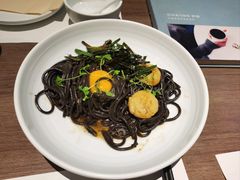-港丽餐厅(来福士店)