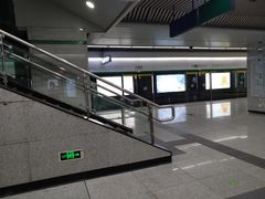 -马鹦路(地铁站)