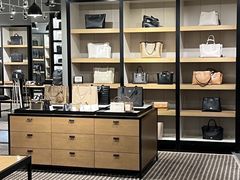 -宁波杉井奥特莱斯广场