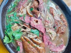 -六爷门框百年卤煮