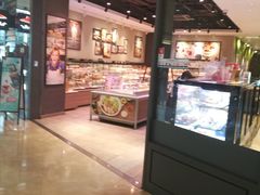 门面-巴黎贝甜(周浦海印店)