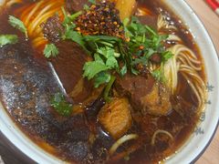 -老王四季抻面(南六东路店)