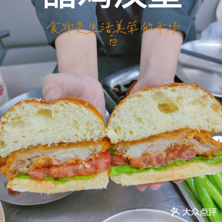 人均50扶墙出，带你感受与众不同的茶餐厅