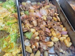 -老东镇啤酒屋海鲜加工·蒸汽海鲜·海鲜烧烤(台东店)