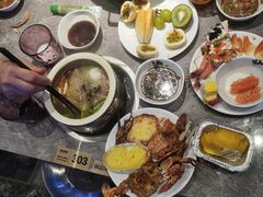 -渔纬港海鲜自助餐厅(湖里万达店)