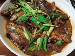 红烧杂鱼-三林本帮馆(中林街店)