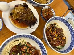 -沪西老弄堂面馆(定西路店)