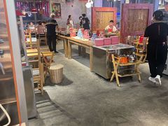 -袁记串串香(梁家巷店)
